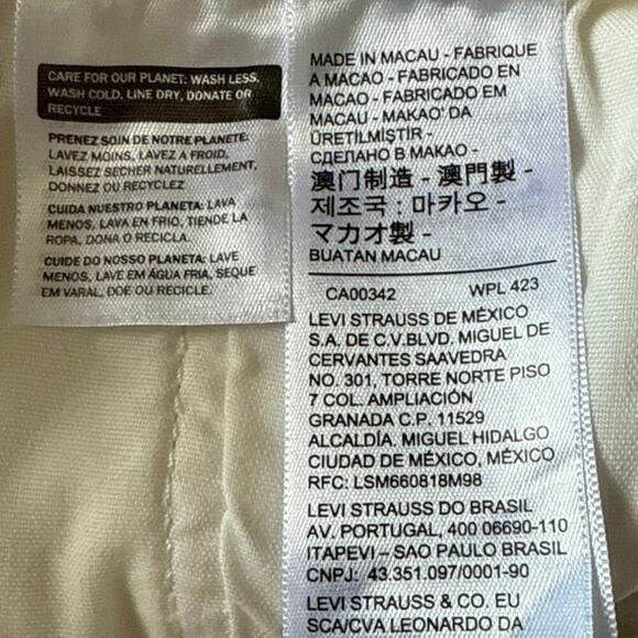 Levi’s 501 90’s Love Trip White Jean Shorts Size 24 Button Fly Raw Hem Mid Rise - Picture 5 of 12